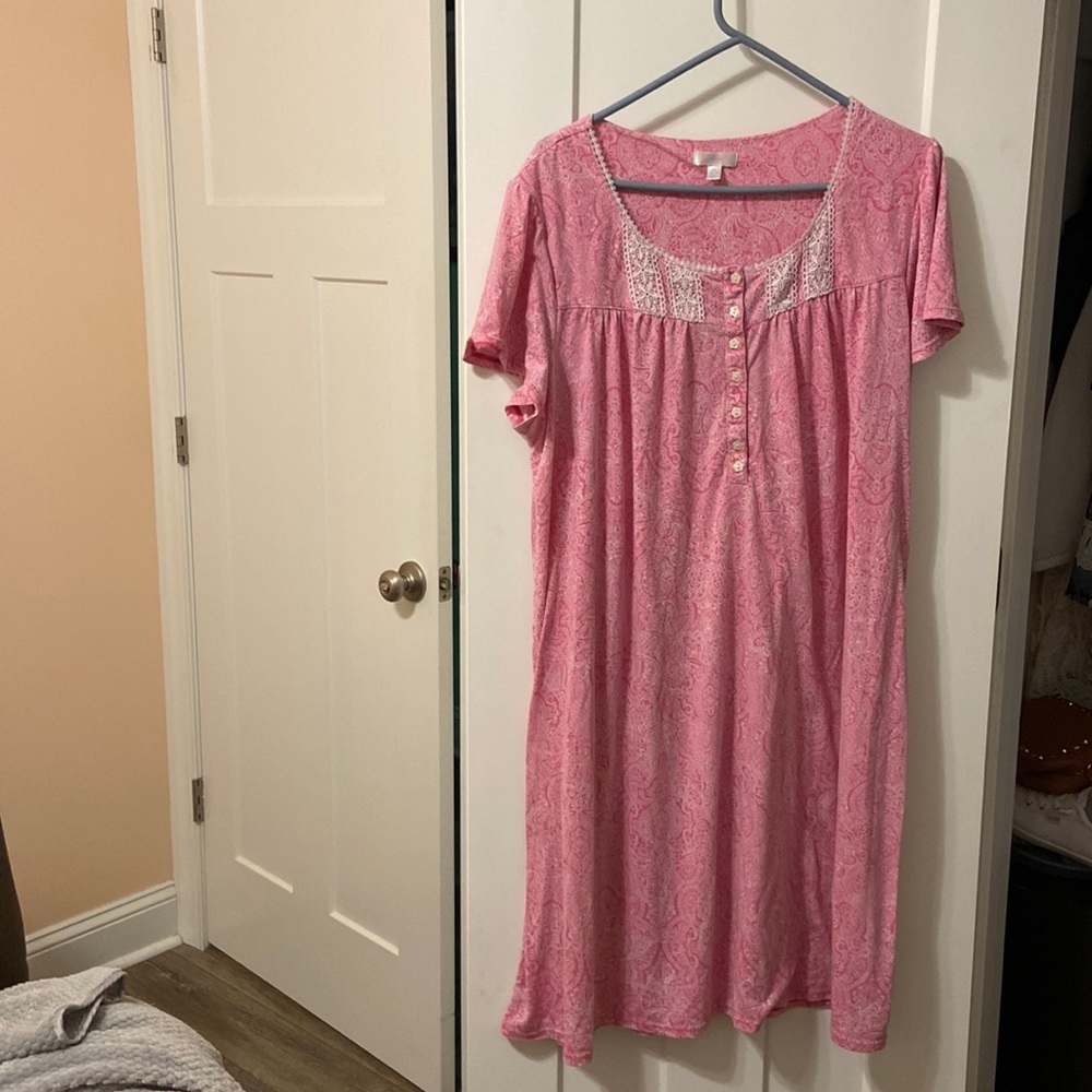Secret Treasures Nightgown